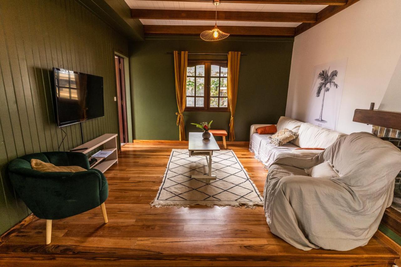 Magnifique Villa Creole Villa Ti Bout Bois Avec Cheminee Au Tevelave Les Avirons Dış mekan fotoğraf